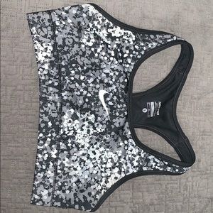 Nike Pro Sports Bra